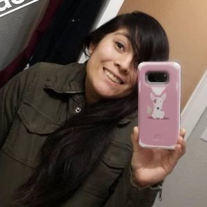 Meet your Posher, Mimi